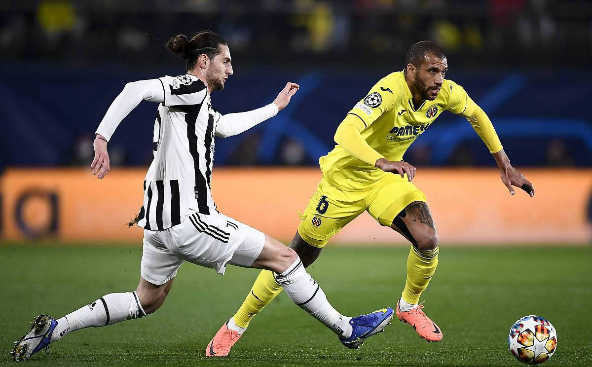 这也行？阿贾克斯外线爆发备战意甲比利亚雷亚尔篮板制胜备战荷甲，北京国安国际比赛日战术微调的简单介绍江南体育直播